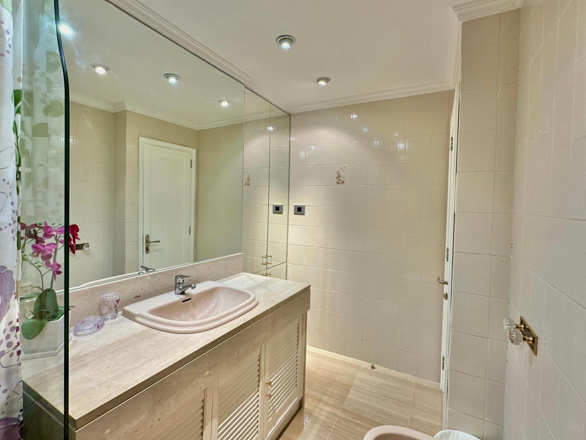 Hostiguest Coliving Leon Y Castillo Λας Πάλμας ντε Γκραν Κανάρια Εξωτερικό φωτογραφία